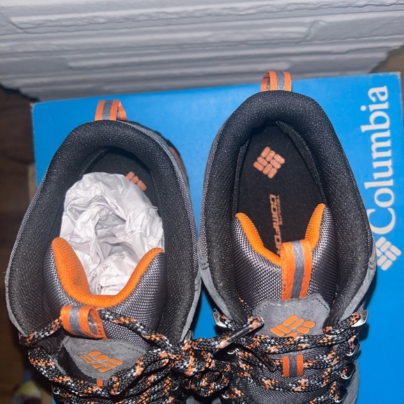 Hiking 🥾 Waterproof Boot MEN SIZE 10 Columbia